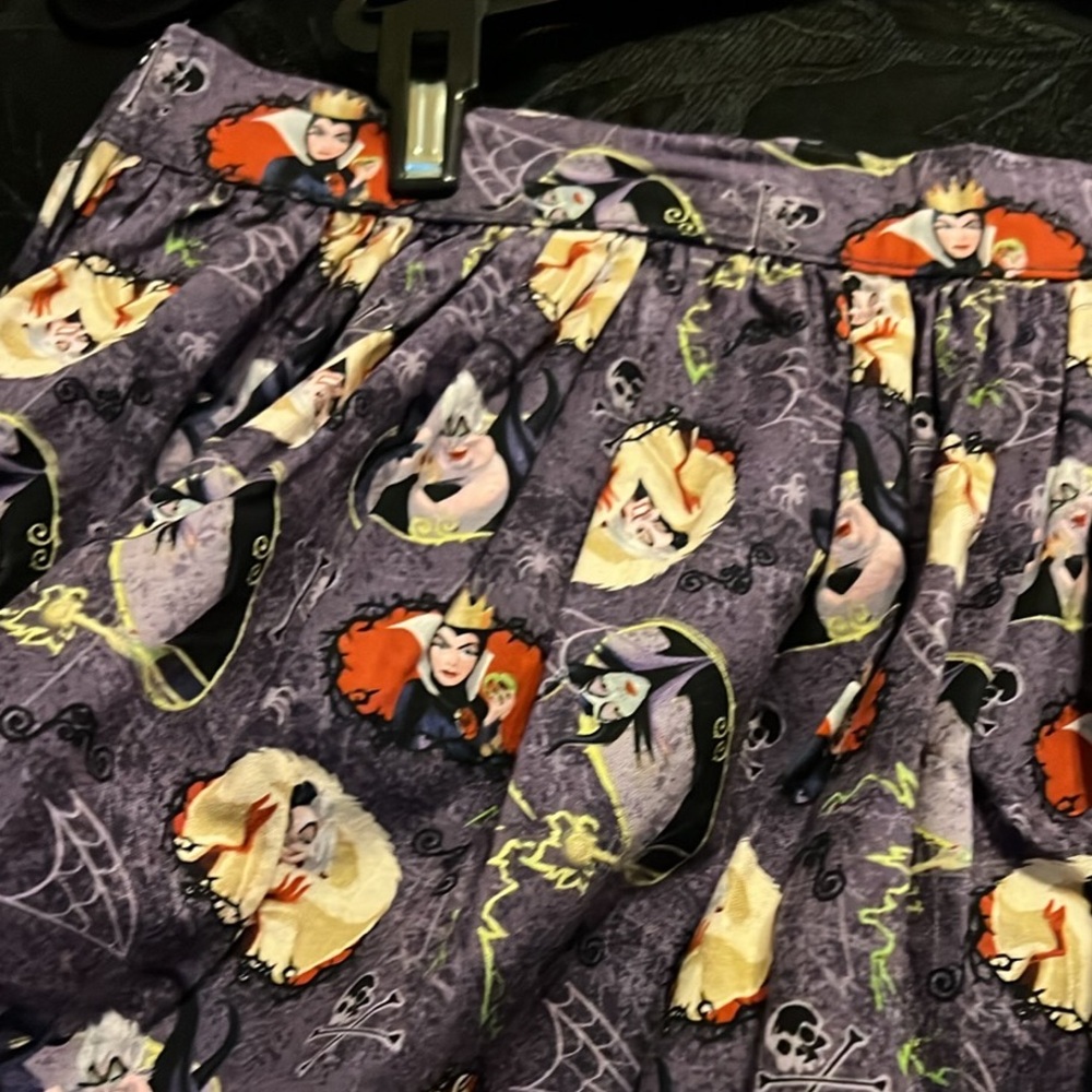 Disney Villains Circle full Skirt Evil Queen Ursula Maleficent and Cruella DeVil - Picture 5 of 6